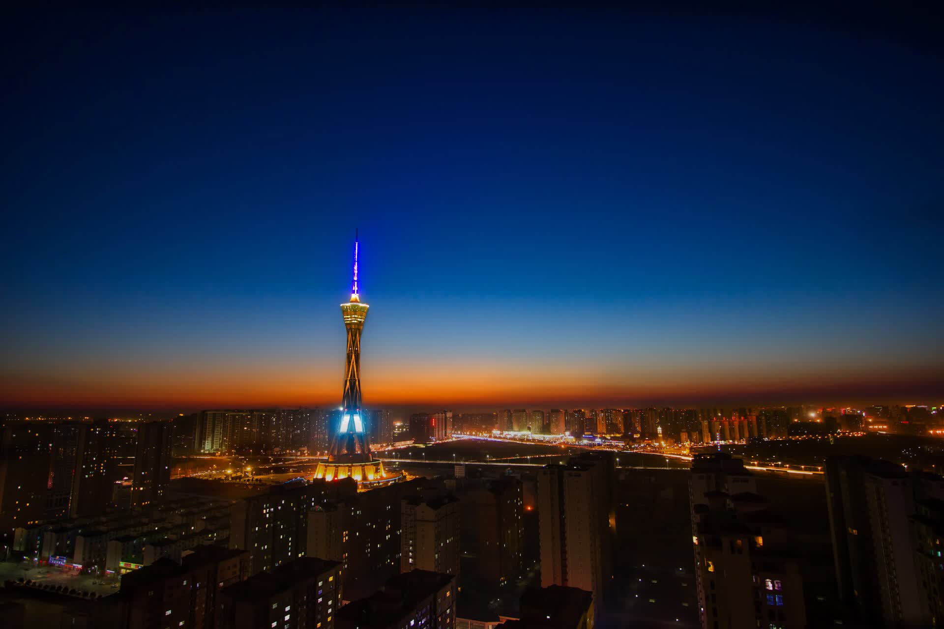 世界体操单项赛新动作被专家点评为里程碑，世界体操2021
